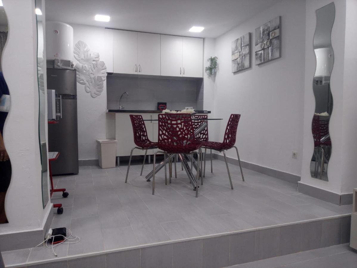 Апартаменти Loft En Nueva Малага Екстер'єр фото